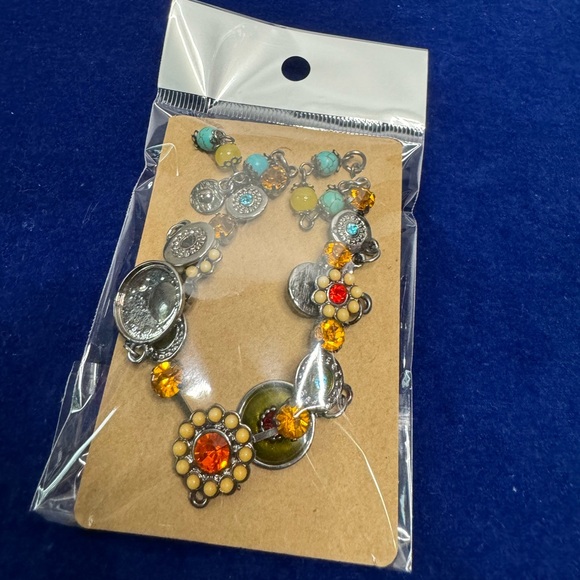 Funky necklace⭐️✨ - Picture 3 of 3